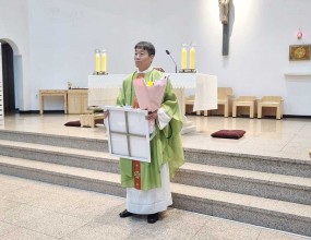 2026년 8월 22일 토요일 주일학교 미사 중
박경근 아우구스티노 신부님의 영명축일 축하식이 있었습니다.
신부님의 영육간의 건강을 위해 많은 기도 부탁드립니다.