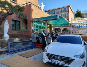 석아린 글라라님(12구역 3반) 차량축복식